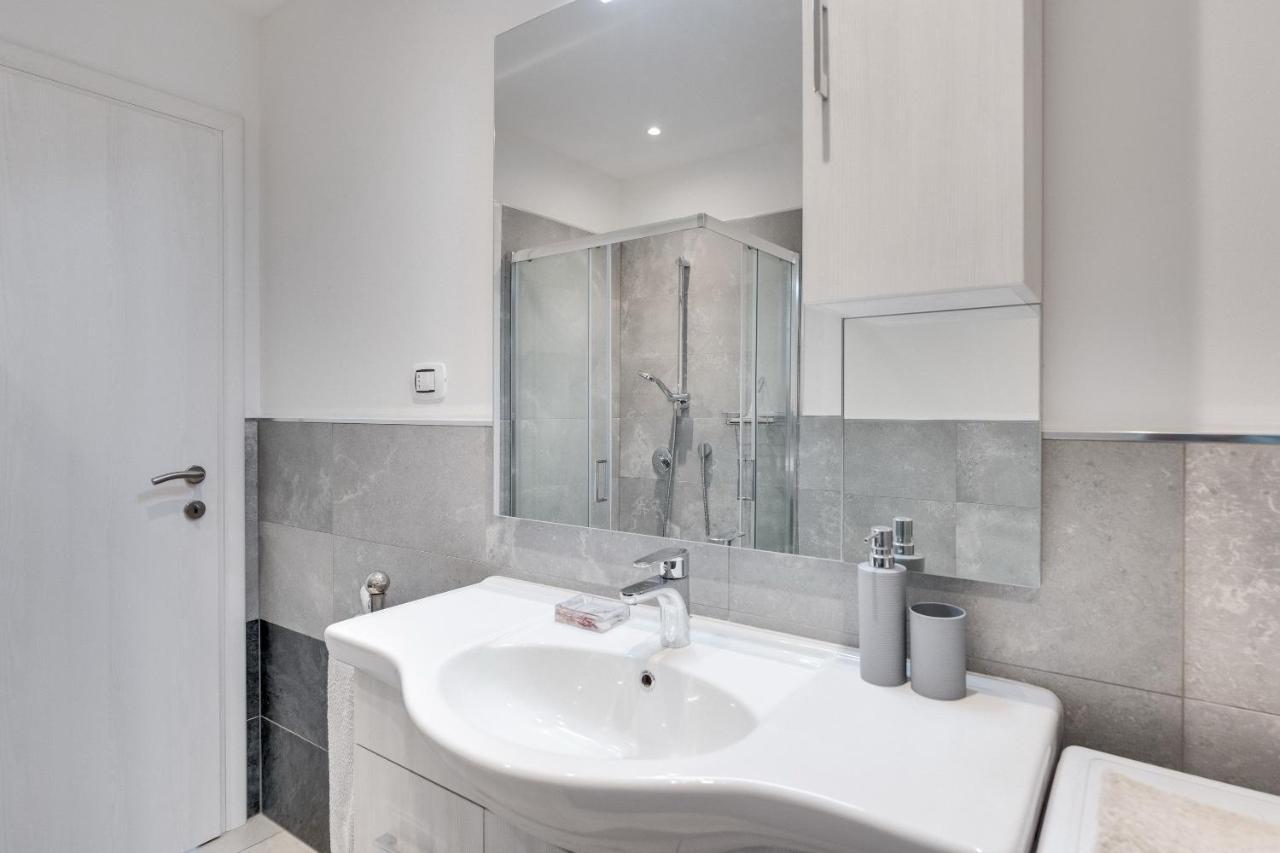 Apartments Baricevic Опатия Экстерьер фото