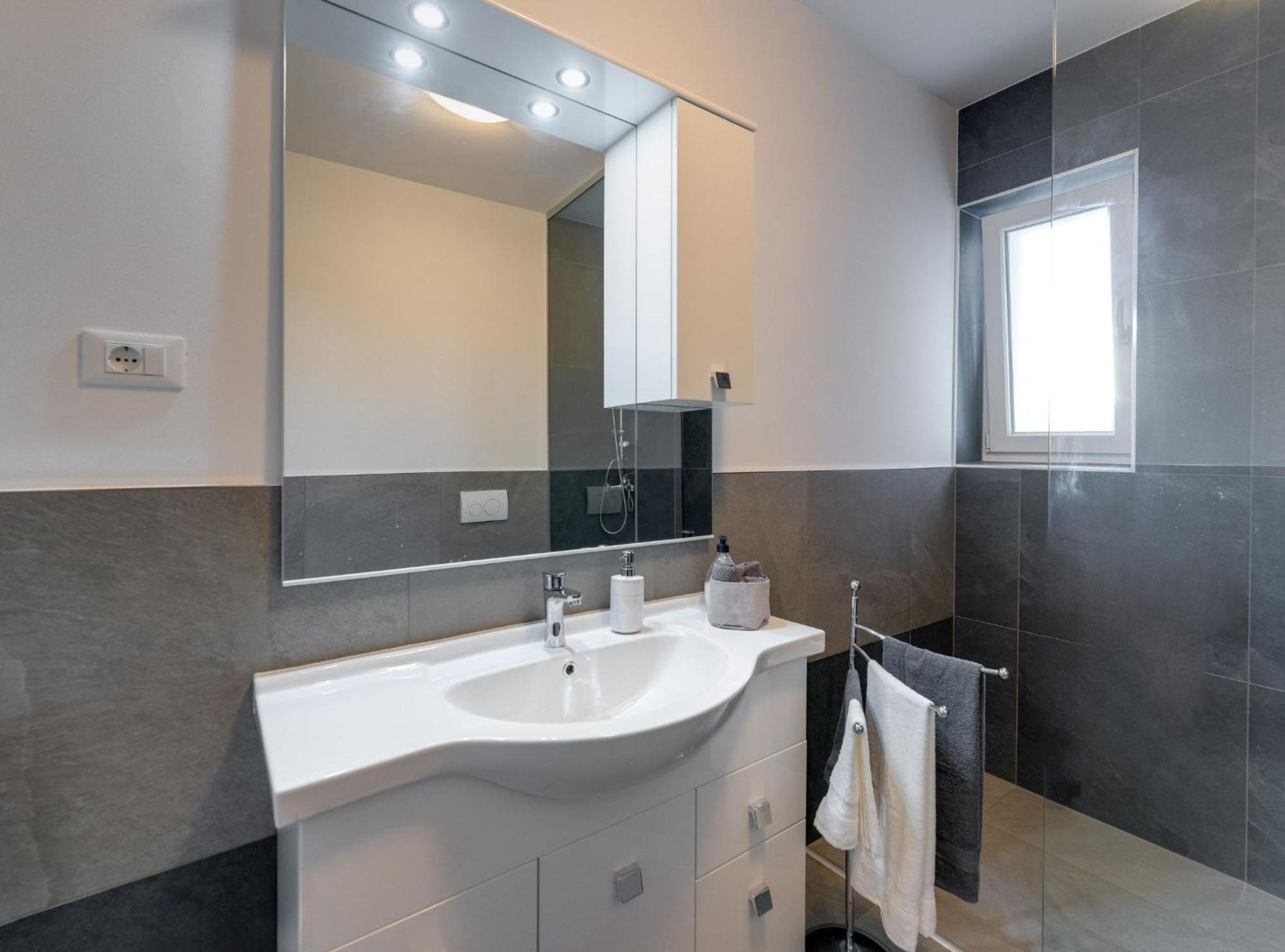 Apartments Baricevic Опатия Экстерьер фото