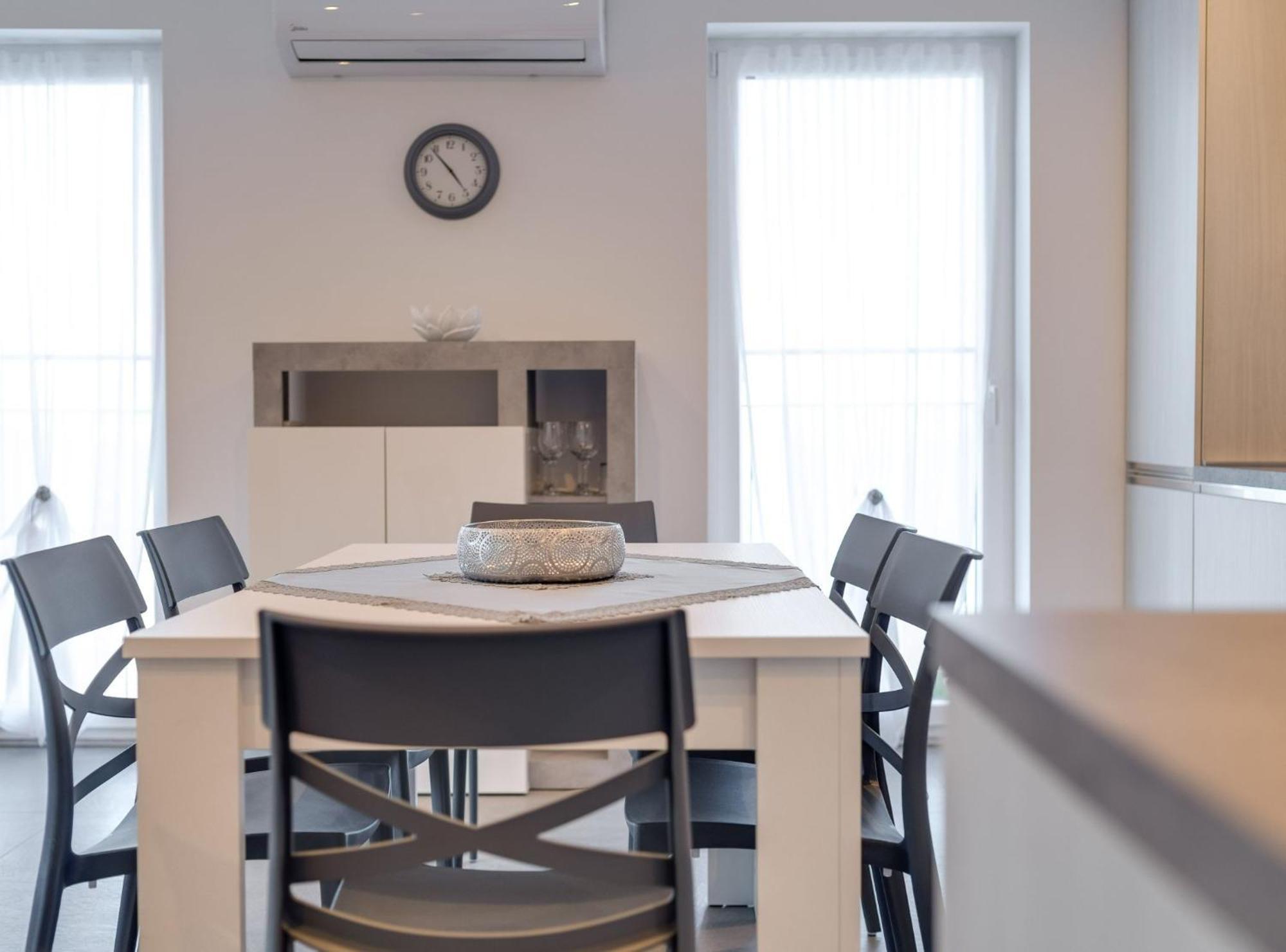 Apartments Baricevic Опатия Экстерьер фото