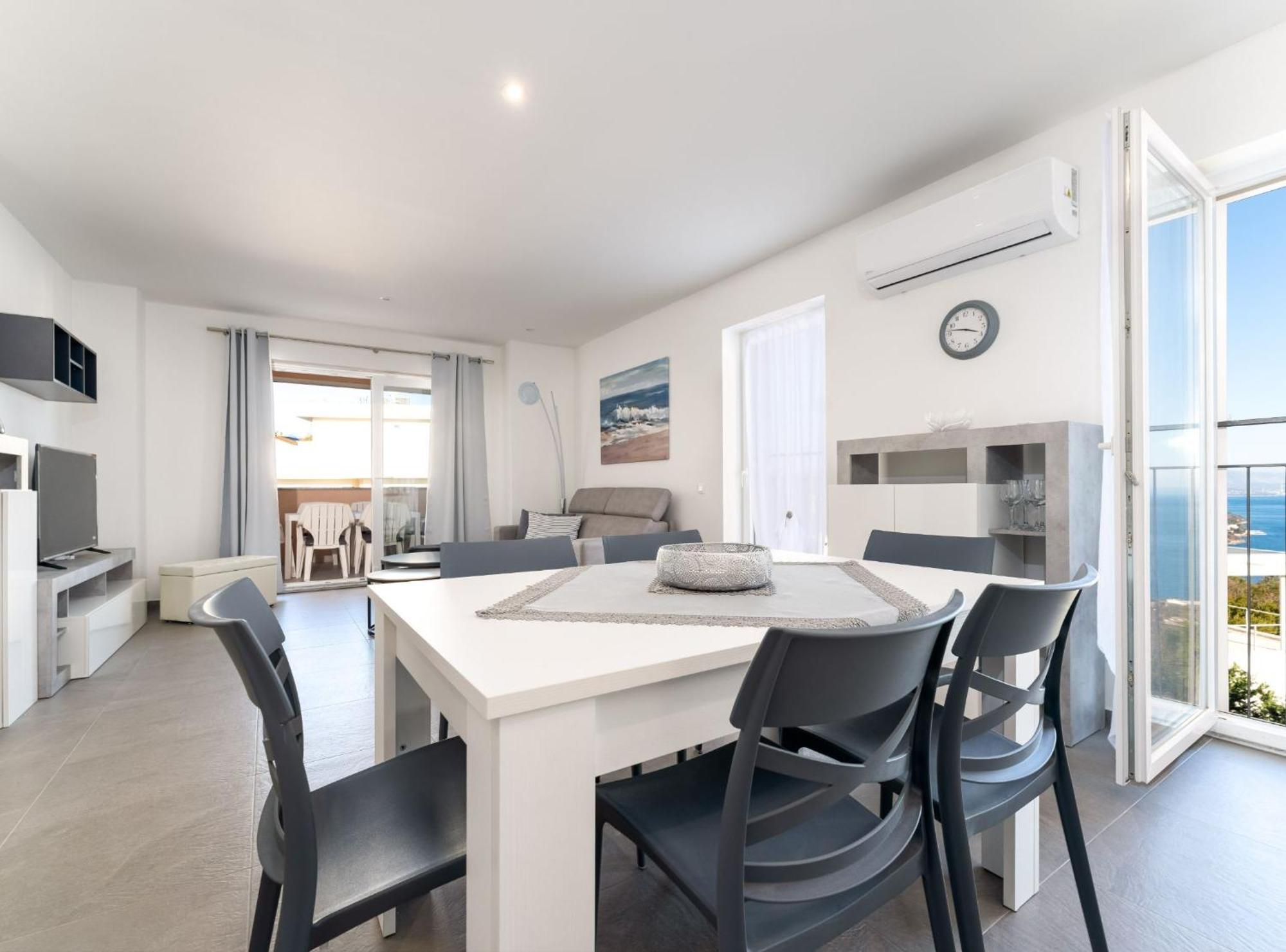 Apartments Baricevic Опатия Экстерьер фото